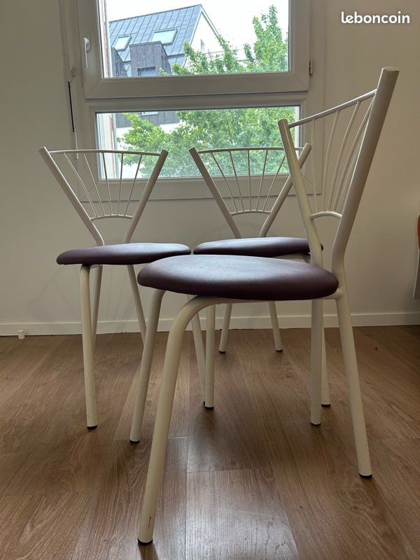Lot 3 chaises (image 3)