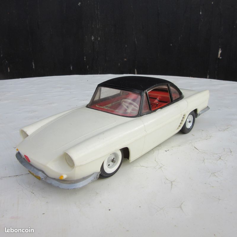 Rare Voiture Ancienne Renault Caravelle Joustra - Jouet Miniature En Tôle, France