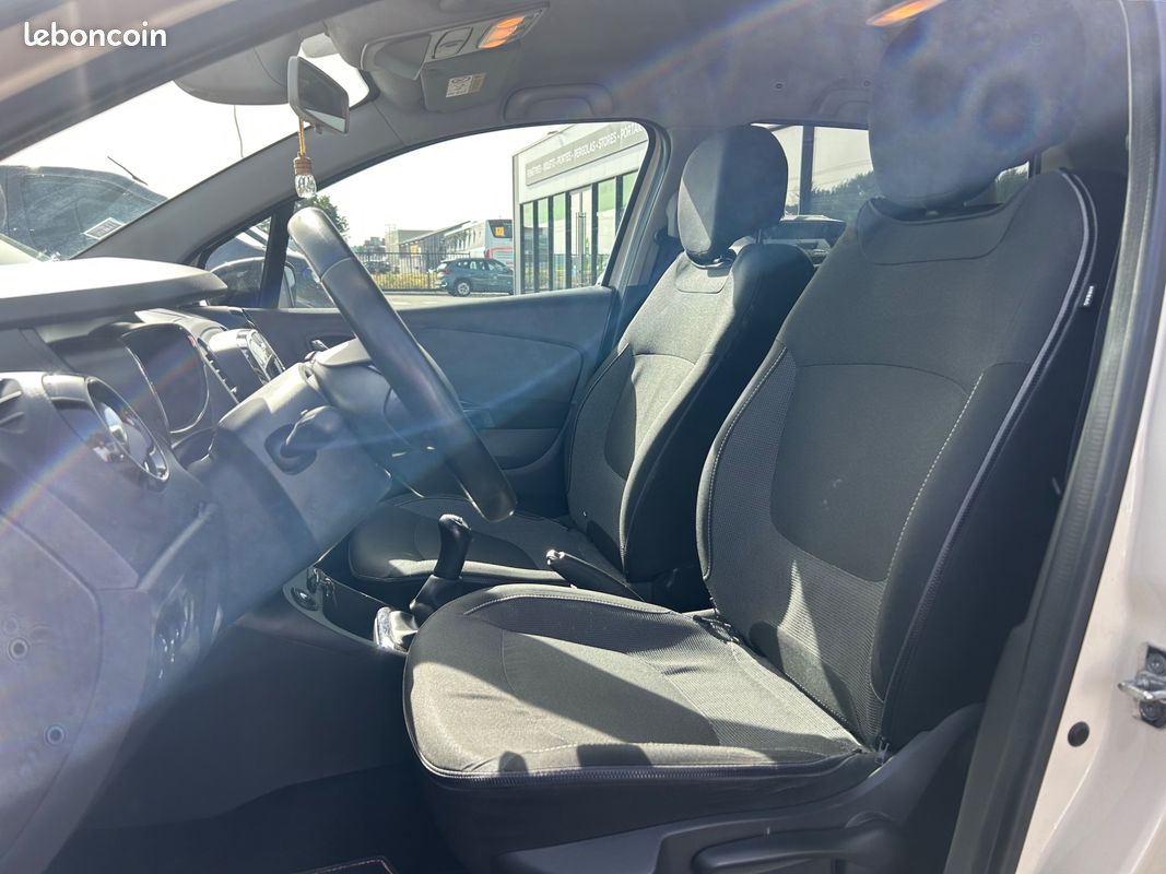 RENAULT CAPTUR 0.9 TCE 90 CH INTENSE ECo2 (image 5)