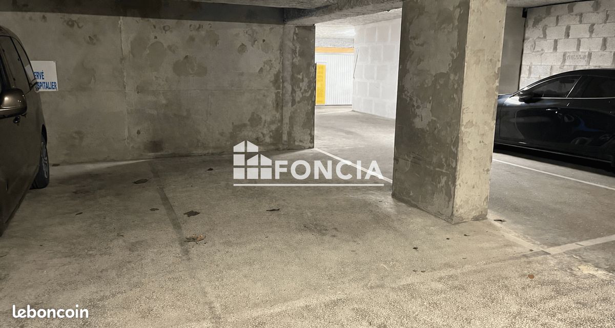 Parking 12 m² · à Royan · 12 m² · 55 900 €
