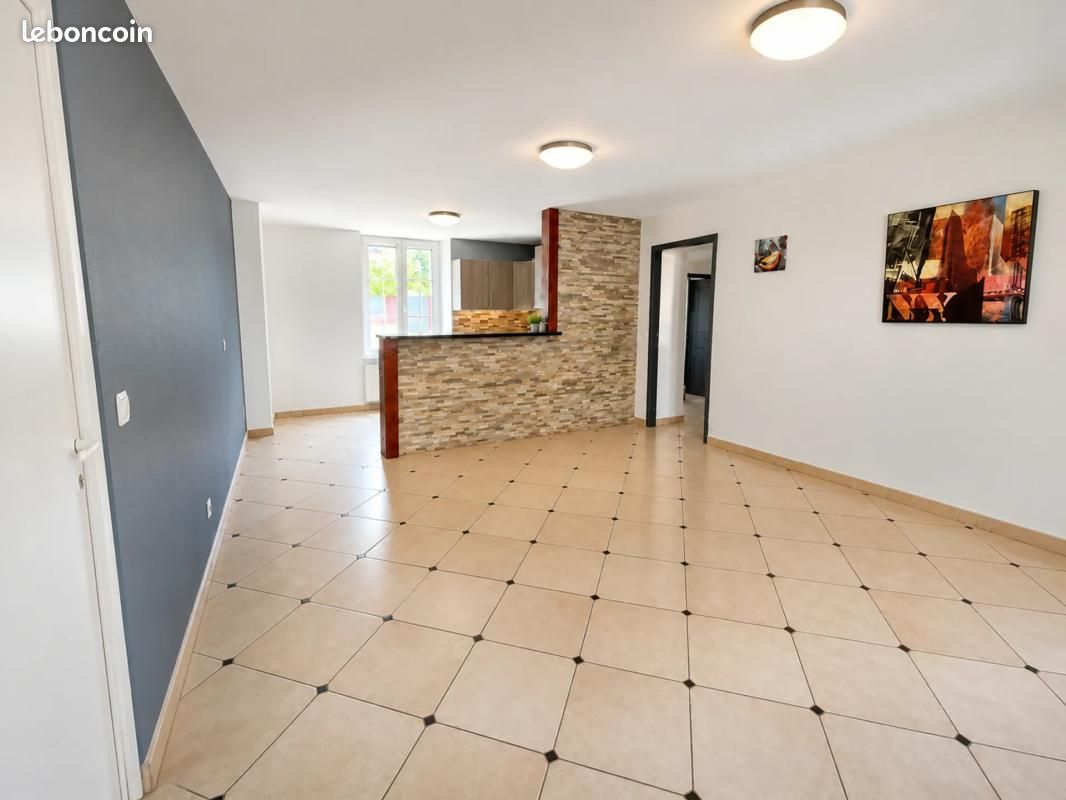 Appartement 3 pièces 71 m² · à Brie-Comte-Robert · 71 m² · 213 500 €
