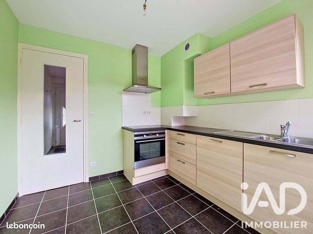 Maison 4 pièces 87 m² · à Beuvry-la-Forêt · 87 m² · 160 000 €