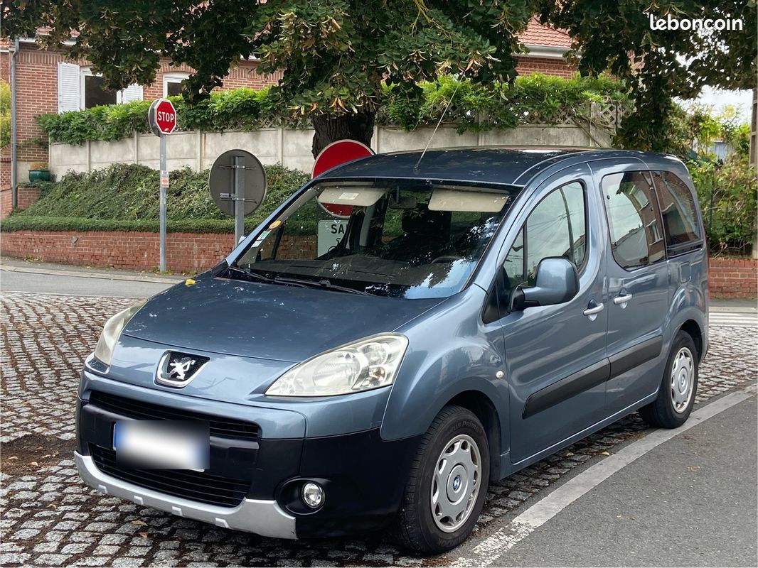 Peugeot Partner Tepee 1,6 HDI - Voitures