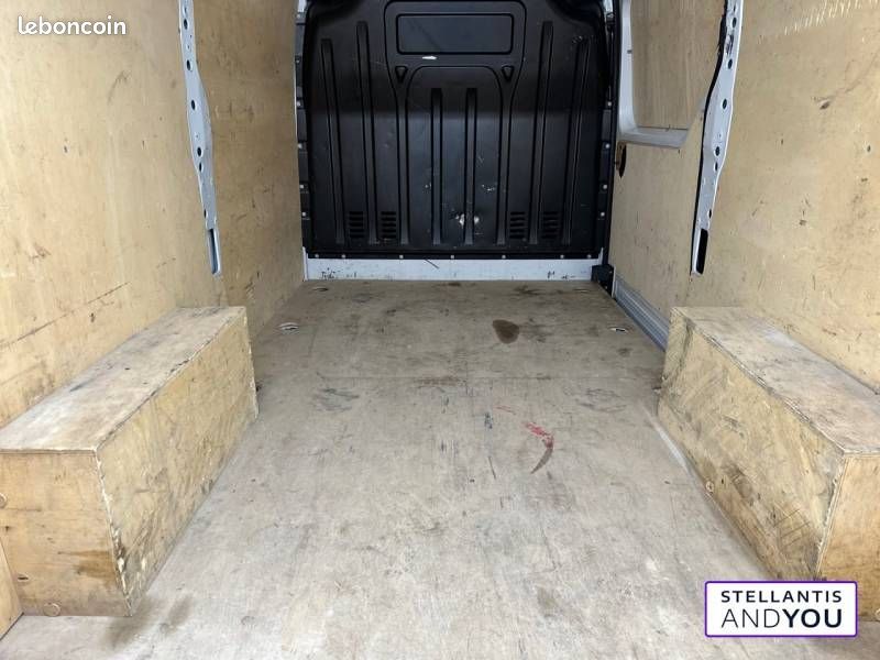 Renault Master FOURGON FGN TRAC F3300 L2H2 BLUE DCI 135 CONFORT (image 14)