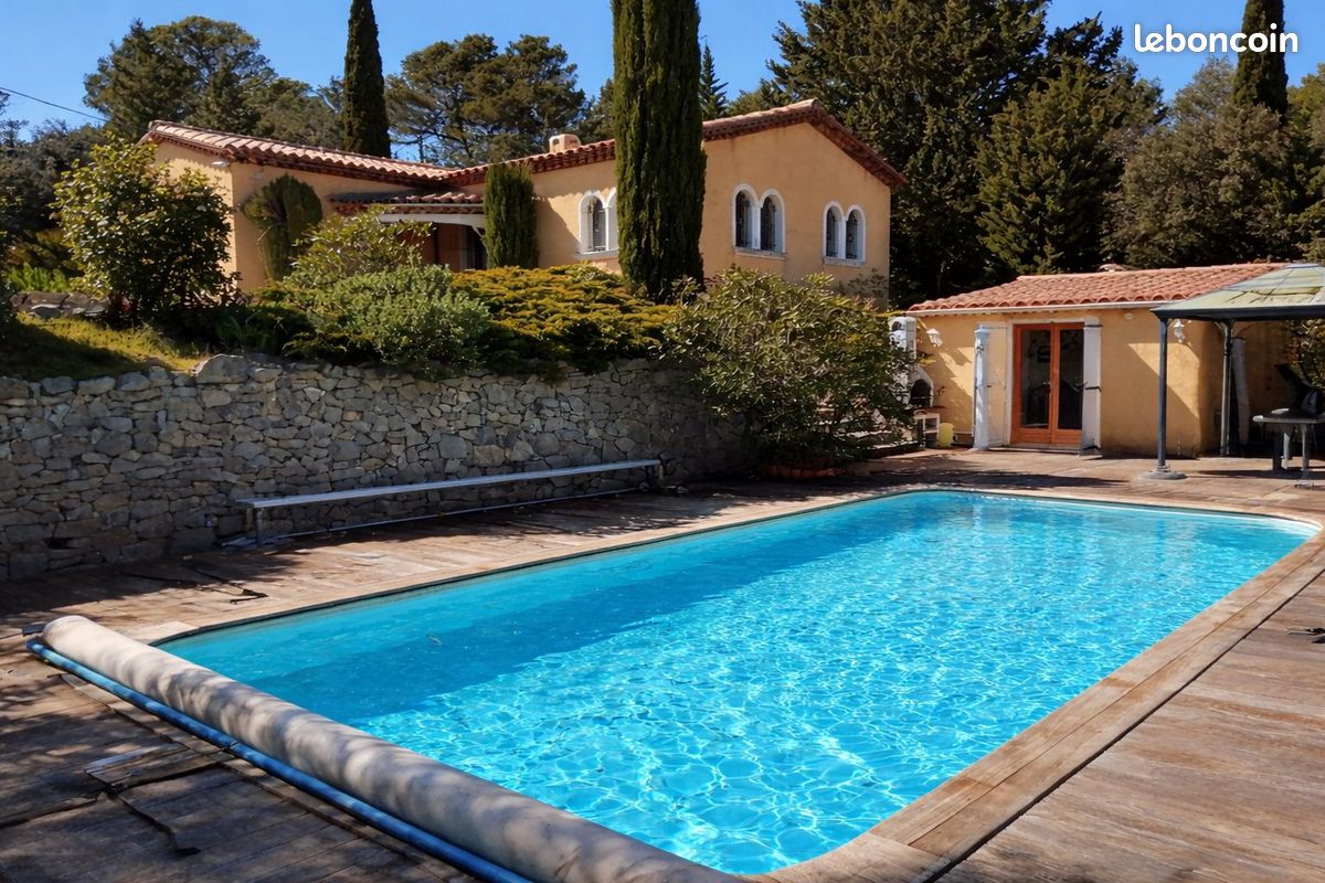 Location Villa (image 1)