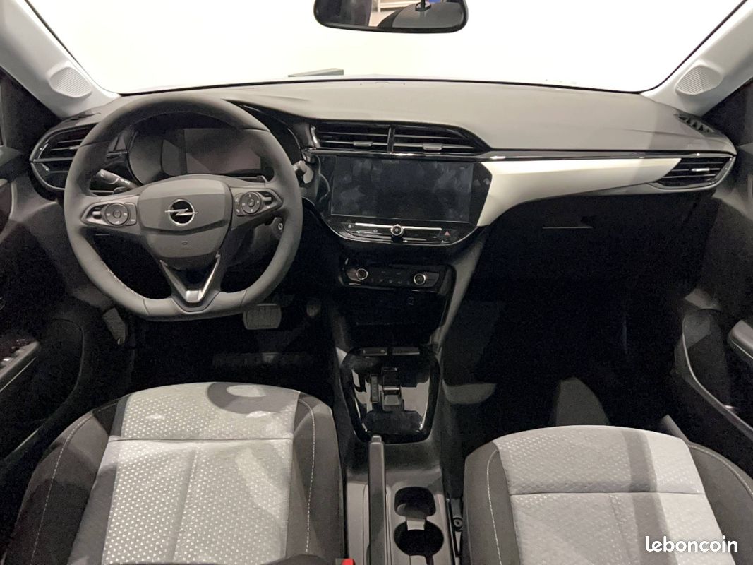 OPEL Corsa 1.2 Turbo Hybrid 110 ch e-DCT6 Edition (image 8)