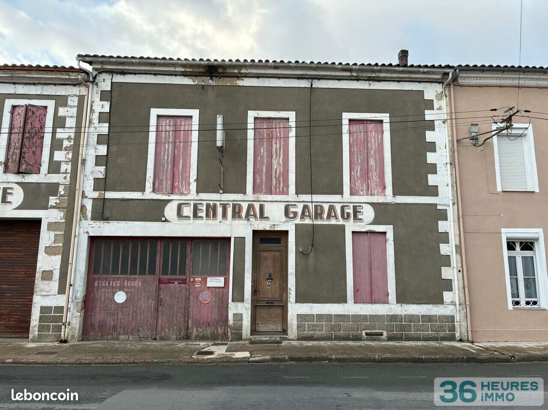 Maison 6 pièces 235 m² · à Miramont-de-Guyenne · 235 m² · 45 000 €