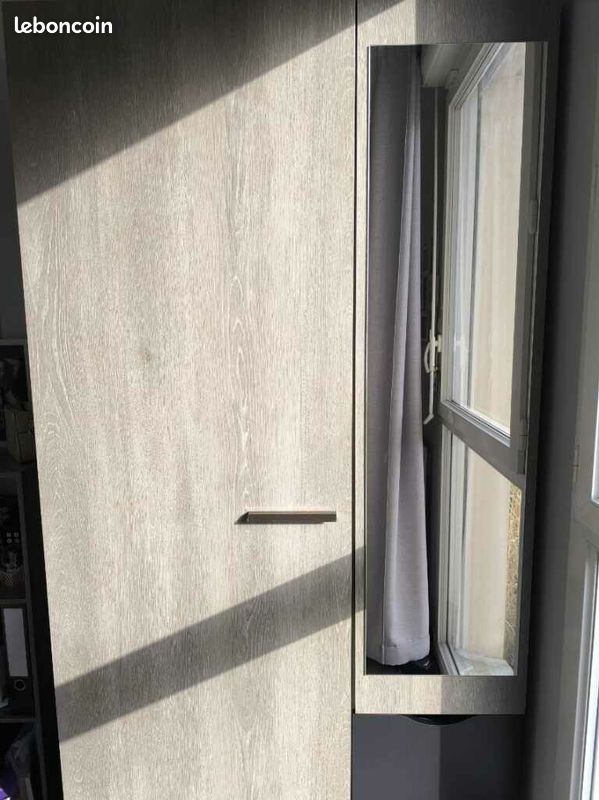 Armoire (image 1)