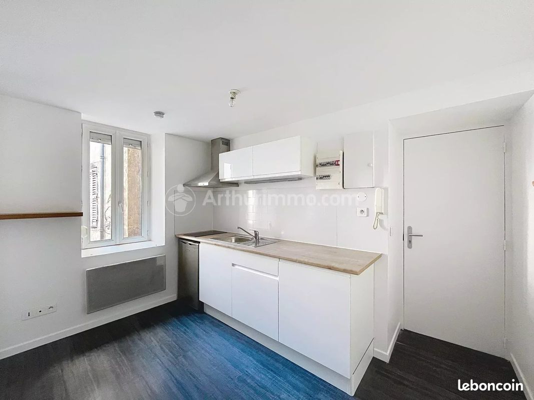 Appartement 2 pièces 25 m² · à Clermont-Ferrand · 25 m² · 455 €/mois
