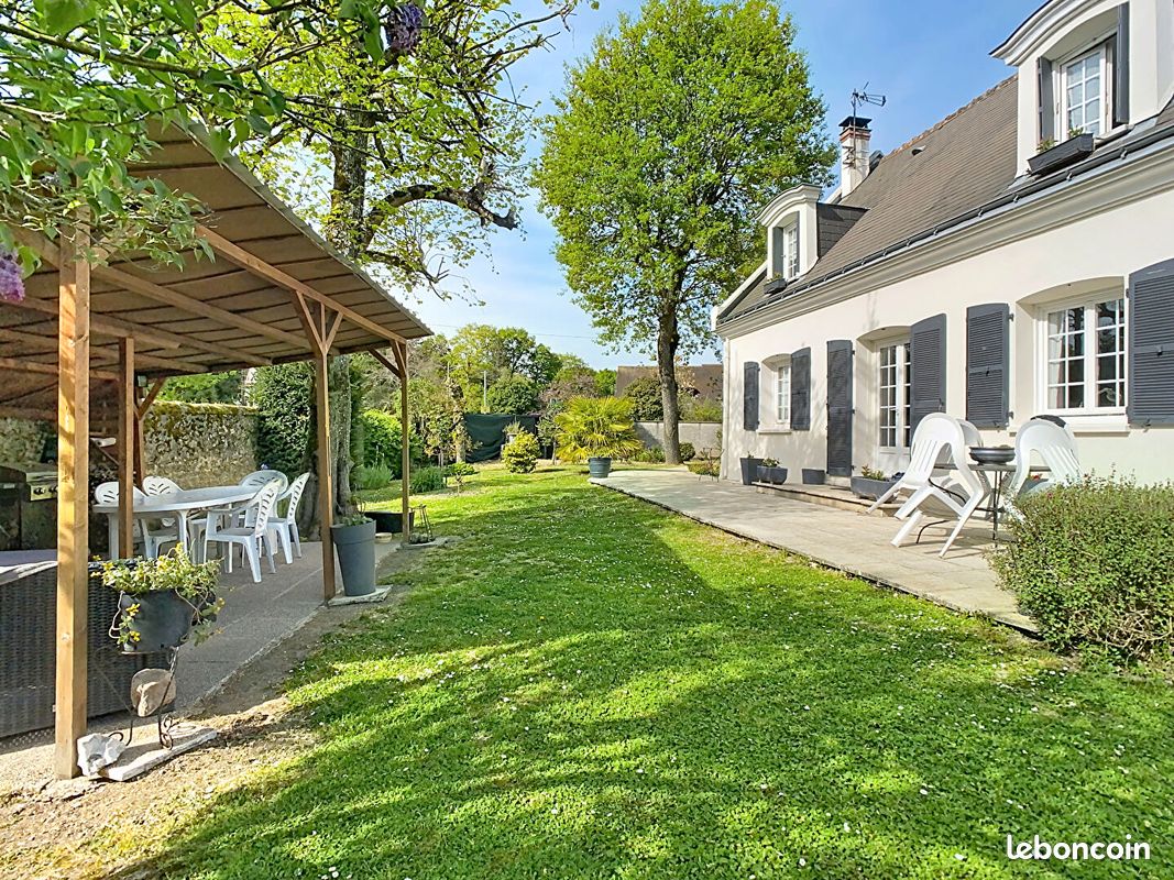 Maison 6 pièces 120 m² · à Joué-lès-Tours · 120 m² · 369 250 €