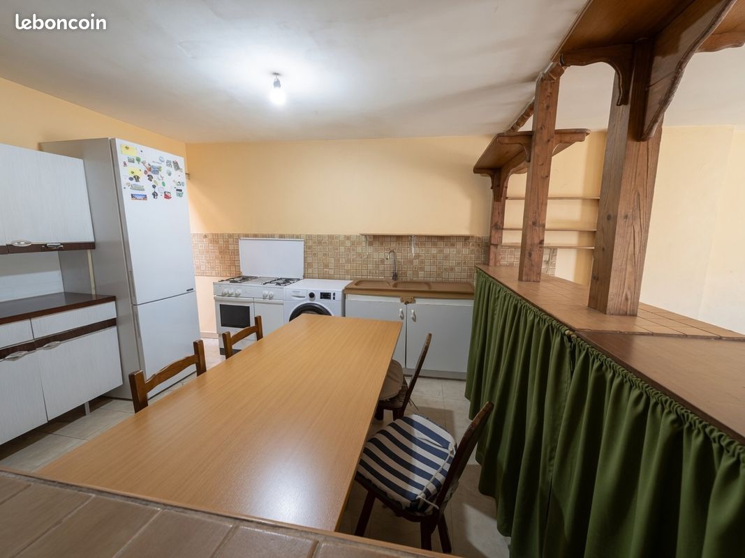Immeuble 300 m² · à Nantua · 300 m² · 250 000 €