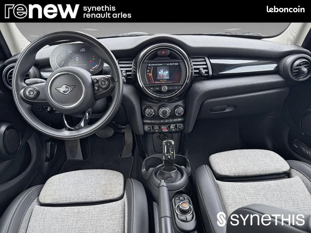 Mini 5 portes HATCH F55 LCI One 102 ch BVA7 Edition Greenwich (image 7)