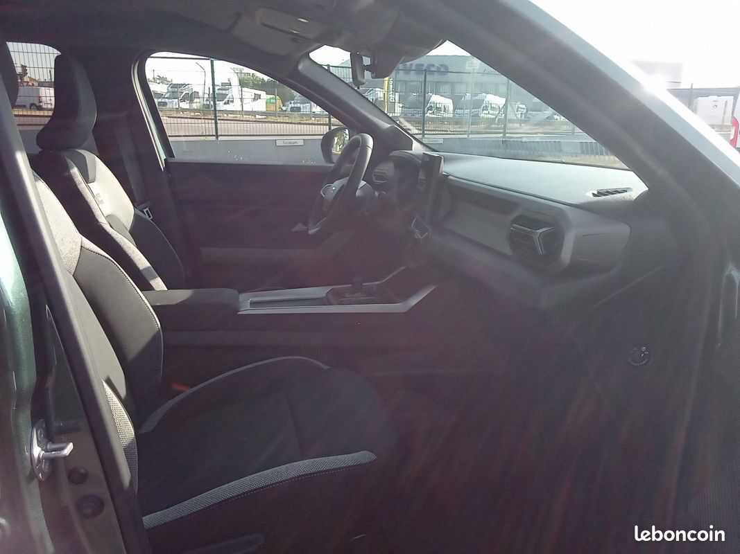 Dacia bigster hybrid 155 journey (image 14)