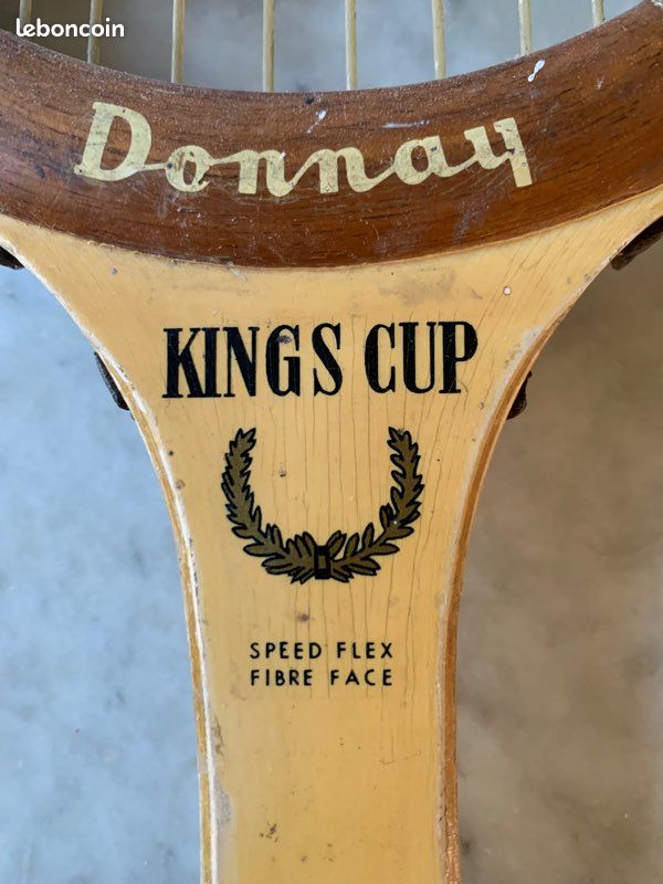 Raquette De Tennis Donnay Kings Cup Vintage Avec Presse En Bois - Belgique