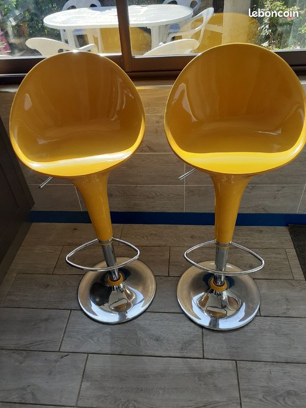 Chaise de bar vintage (image 1)