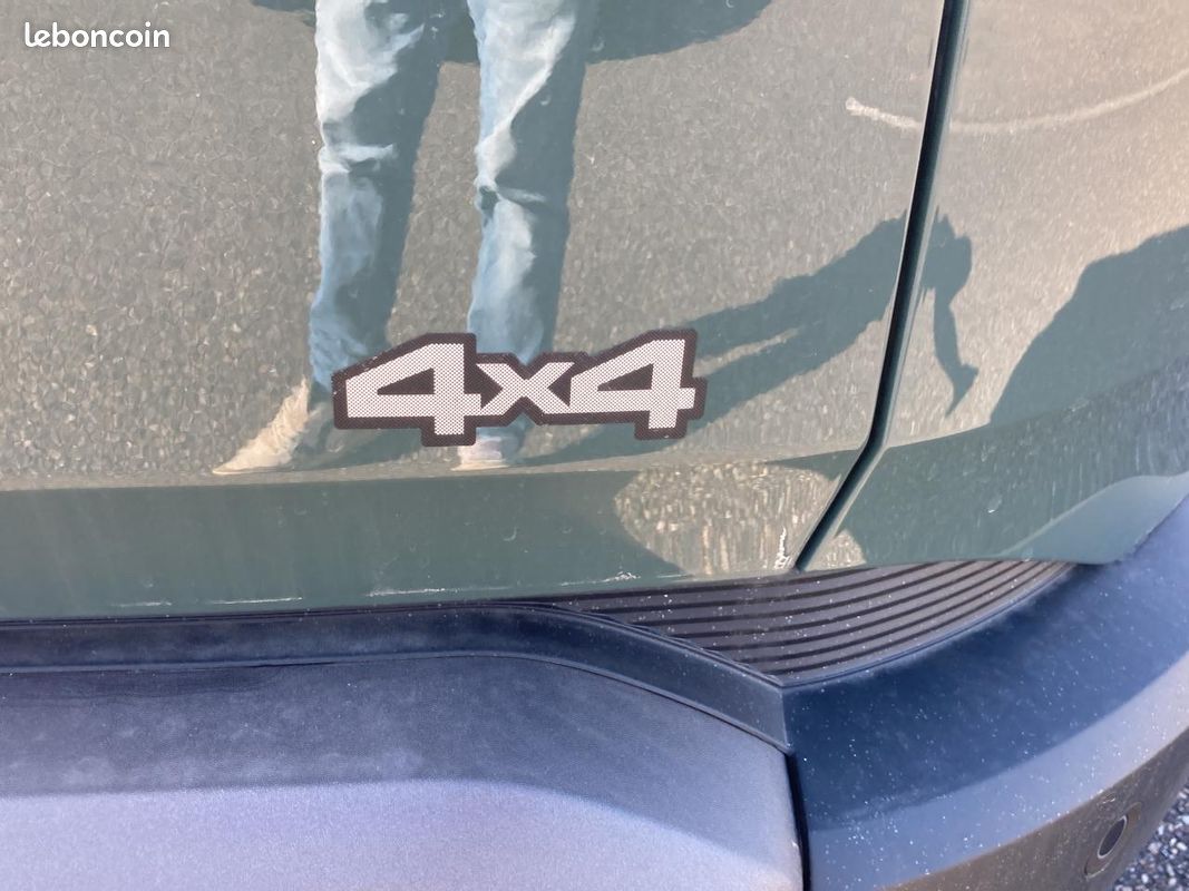 DACIA DUSTER 1.2 hybrid-g 150 expression 4x4 (image 31)