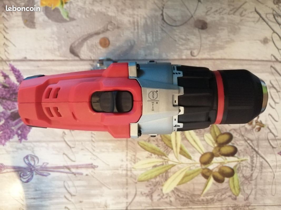 Einhell Perceuse Visseuse sans fil TE-CD 18/2 Li +39 (1 x 2,5 Ah) Power X-Change (Li-Ion, 18 V, 44 Nm, engrenage à 2 vitesses, avec batterie 2,5 Ah, chargeur rapide et jeu de 39 accessoires) (image 3)