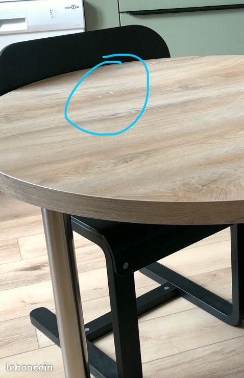 Table (image 3)