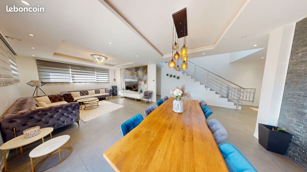 Maison 6 pièces 165 m² · à Kingersheim · 165 m² · 493 500 €