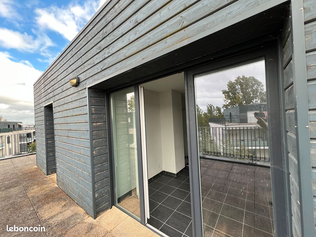 Appartement 3 pièces 58 m² · à Villenave-d'Ornon · 58 m² · 898 €