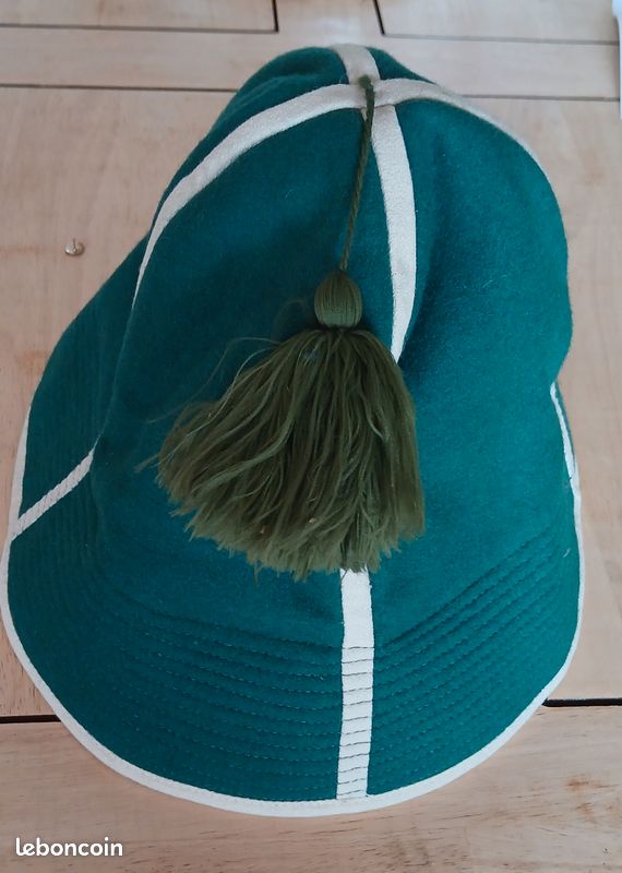 Chapeau Traditionnel Kazakh Kalpak Vert Vintage Années 1980 - Asie Centrale / URSS (image 1)