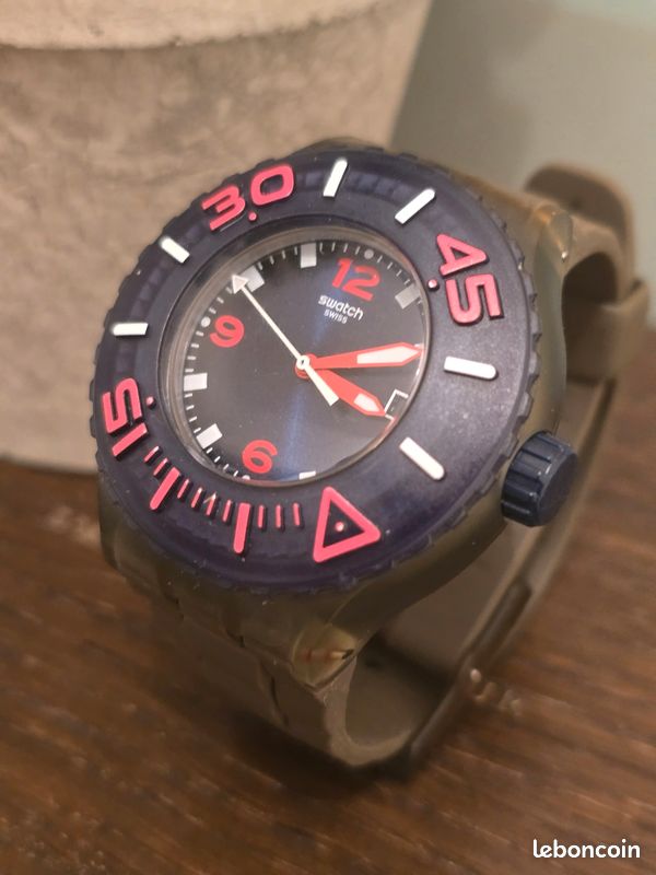 Swatch scuba whalebone SUUG400 Montres Bijoux