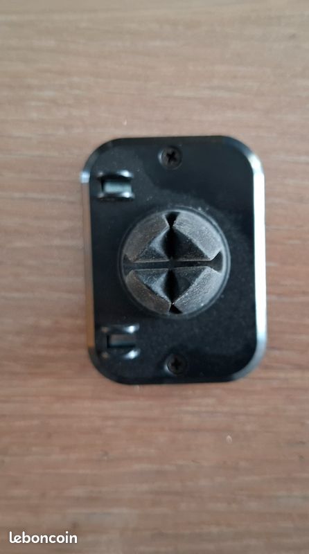 Support de téléphone magnétique (image 3)