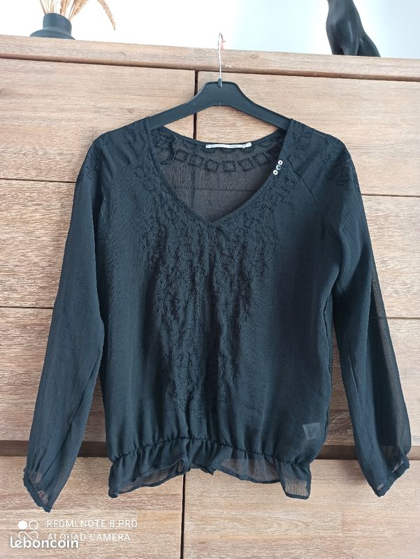 Tunique noire marque DDP taille S en bon état (image 1)