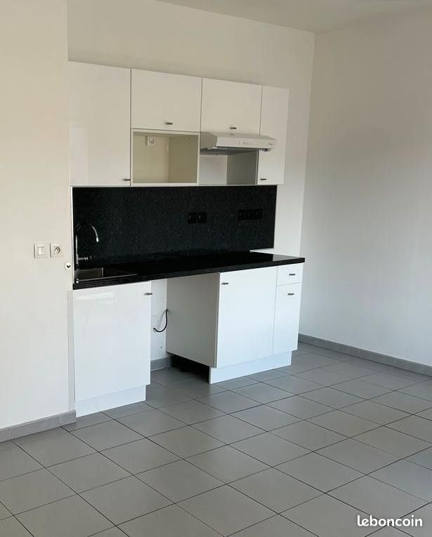Appartement 1 pièce 32 m² · à Marseille · 32 m² · 760 €/mois