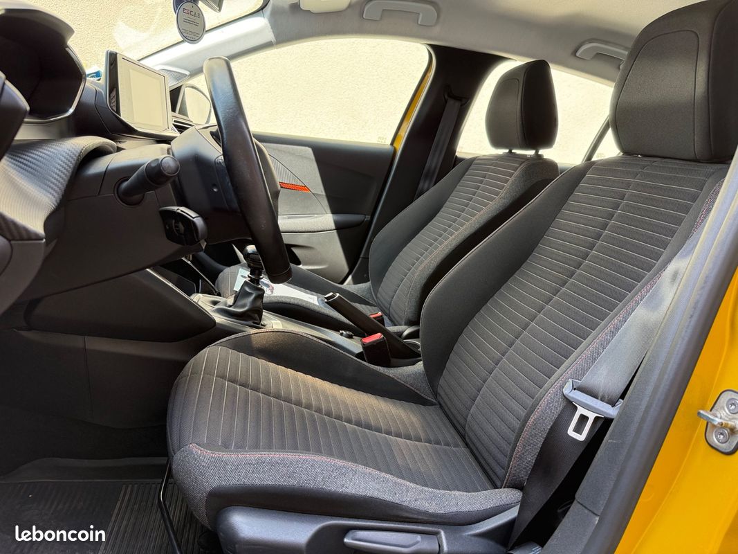 Peugeot 208 Active Bluehdi 100 ch (image 17)