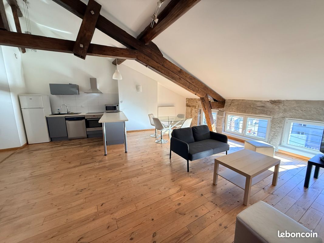 Appartement 3 pièces 70 m² · à Firminy · 70 m² · 550 €
