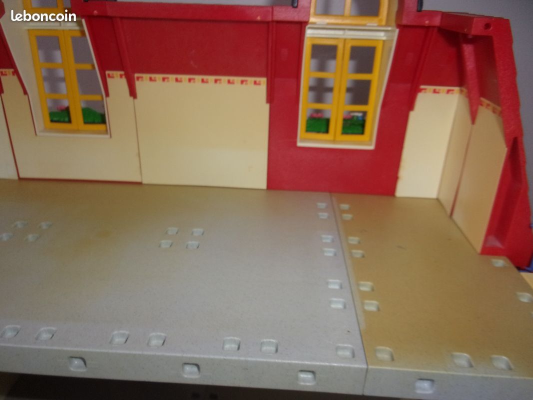 Maison Playmobil 3965 + extension entièrement meublée