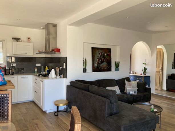 Villa 4 pièces 114 m²