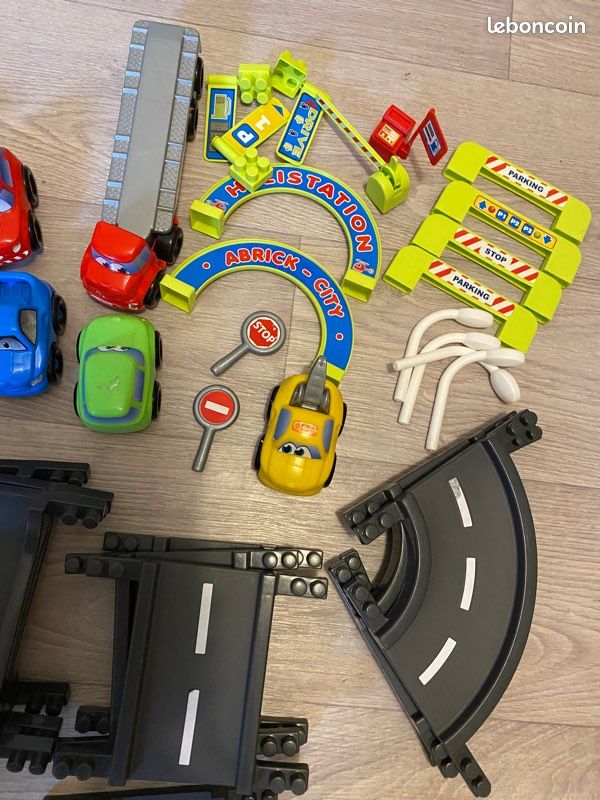 Circuit de voitures modulables (image 2)