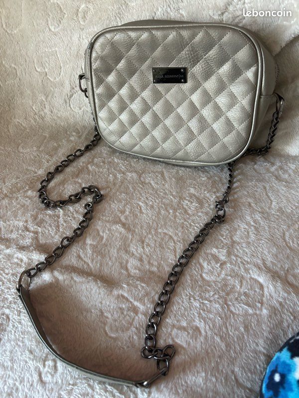 Sac bandoulière argenté matelassé (image 1)