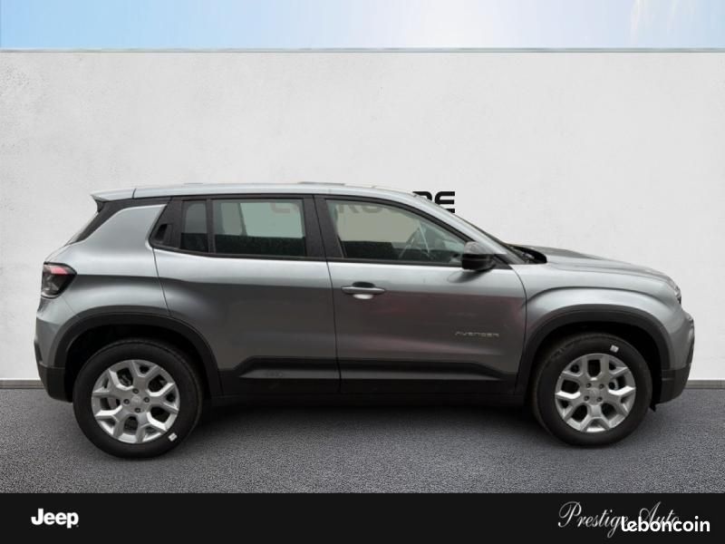 Jeep Avenger 1.2 Turbo T3 100ch Altitude (image 4)