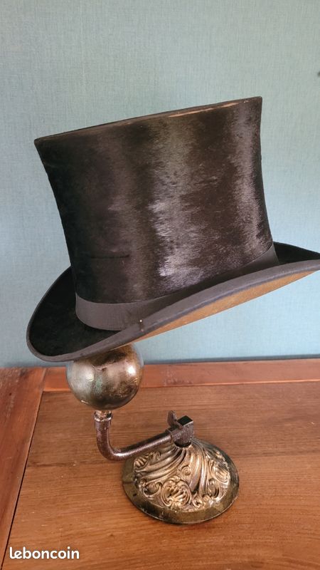 Chapeau haut de forme (image 1)