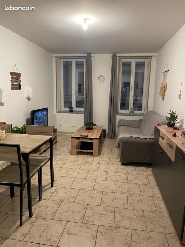 Appartement 3 pièces 70 m² · à La Guerche-sur-l'Aubois · 70 m² · 550 €/mois