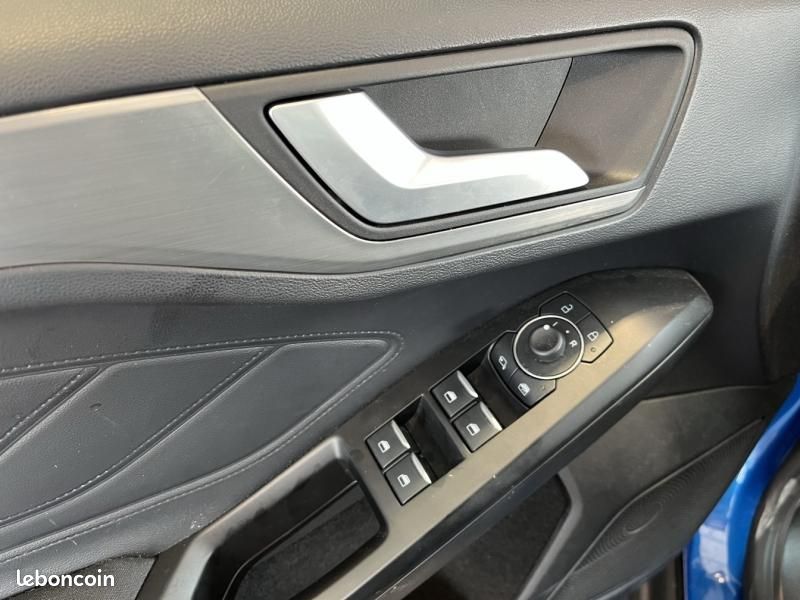 Ford Focus 1.0 EcoBoost mHEV 125ch Titanium X Business (image 15)