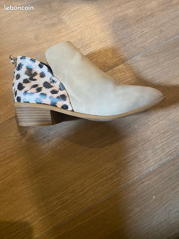 Bottines neuves taille 36 (image 1)