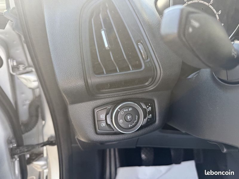 Ford B-MAX 1.0 SCTI 100CH ECOBOOST STOP&START EDITION (image 17)