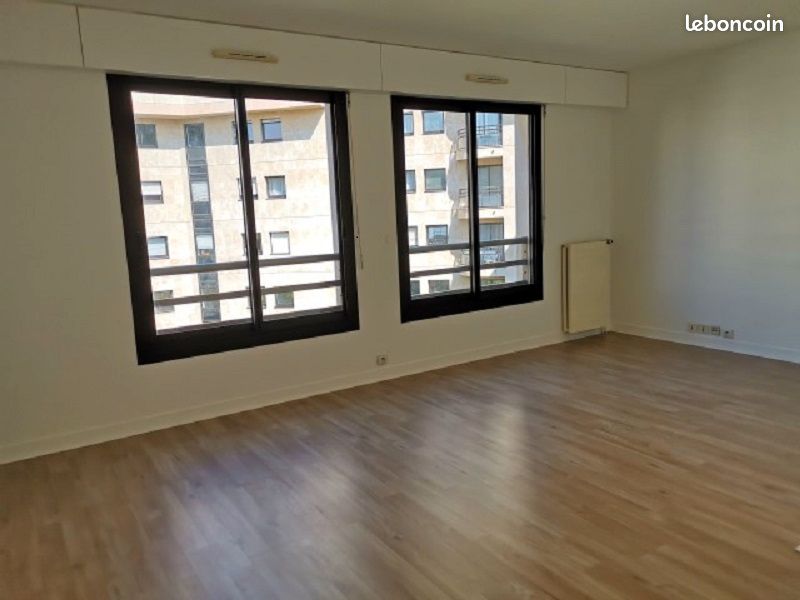 Appartement 1 pièce 30 m² · à Levallois-Perret · 30 m² · 1 000 €