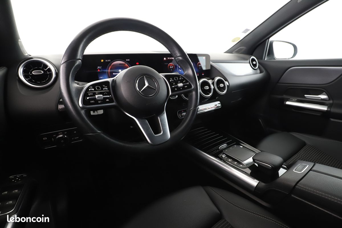 Mercedes-Benz GLA 200 d Progressive Line DCT 150 ch (image 6)