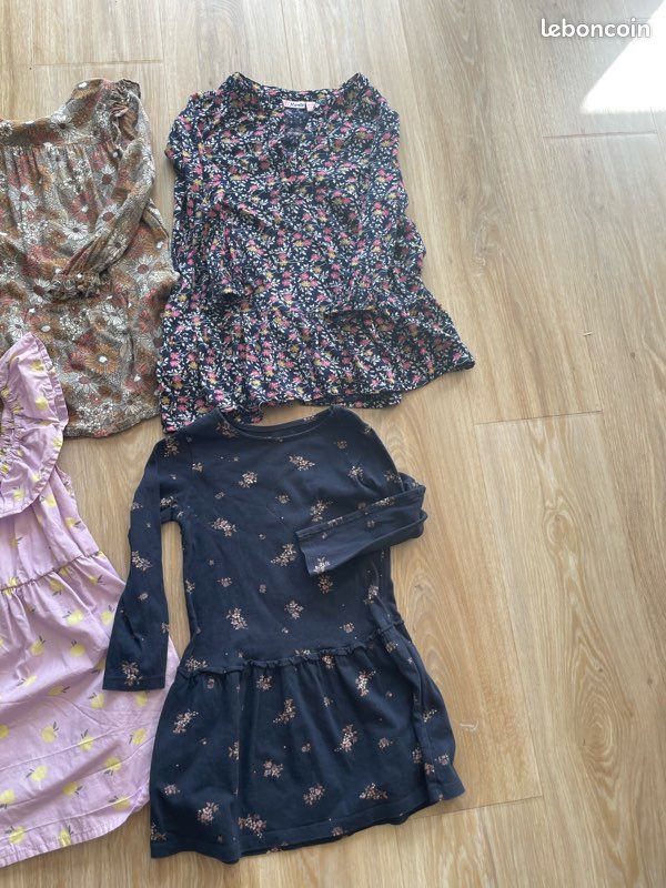 Lot De 8 Robes Filles Taille 6 - Printemps/été, Multicolores, Genoux - Neuves Avec étiquettes