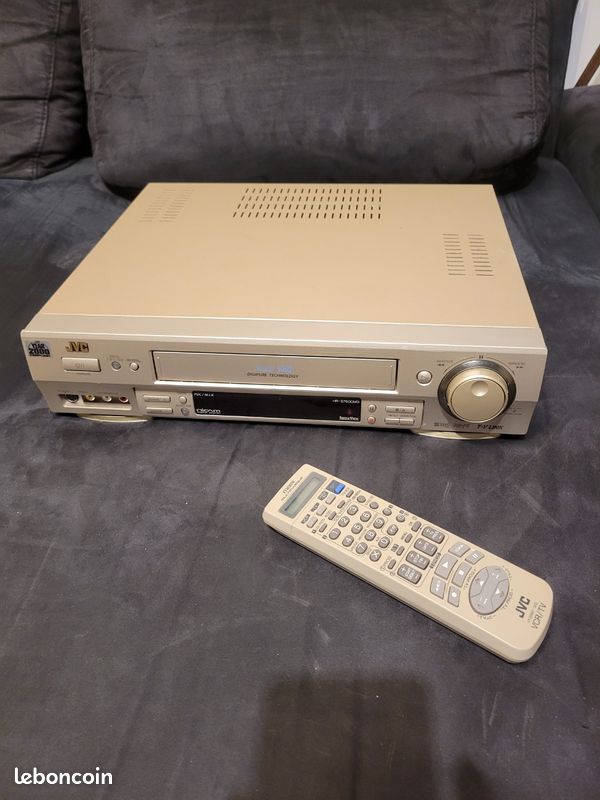 Télécommande D'origine JVC LP21138-003 Pour Magnétoscope VHS - Occasion, Garantie 6 Mois - Réf H-257