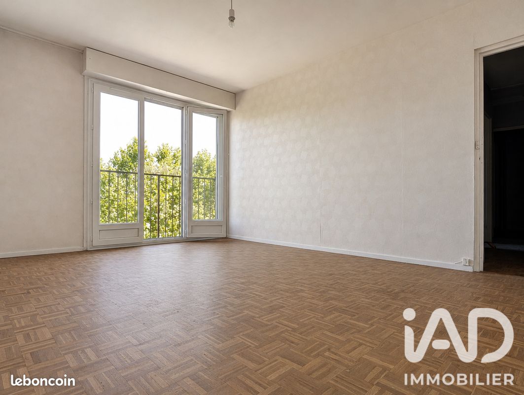 Appartement 3 pièces 43 m² · à Auxerre · 43 m² · 55 000 €