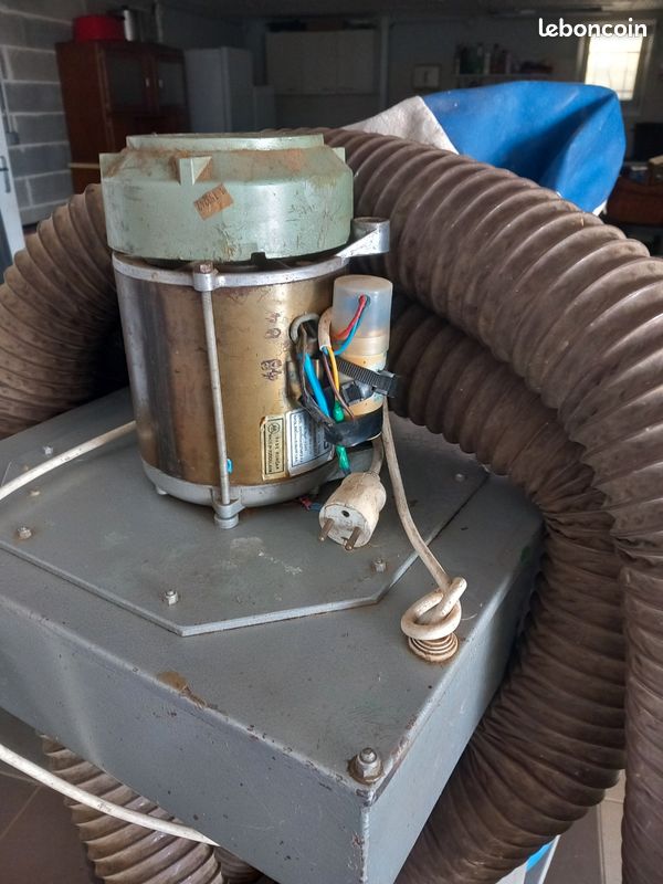 Aspirateur à copeaux et poussières (image 1)