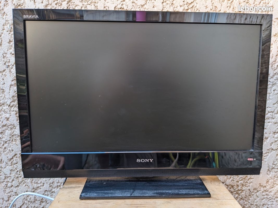 Télévision Sony 56 cms (image 1)