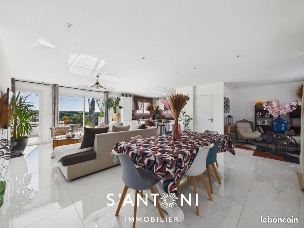 Maison 4 pièces 108 m² · à Laurens · 108 m² · 354 000 €