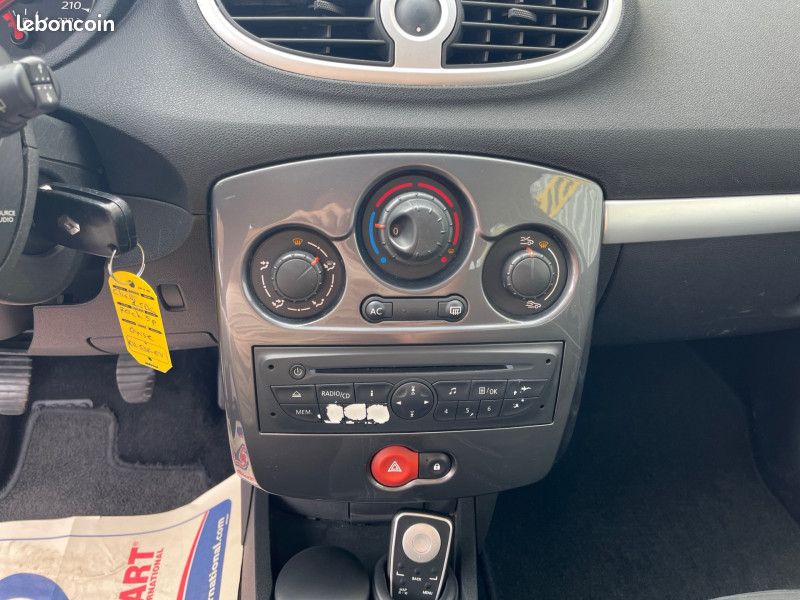 Renault CLIO III 1.5 DCI 70CH OVALIE ECO² 115G 5P (image 15)